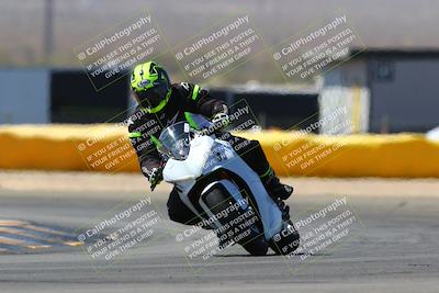 media/Mar-28-2022-Superbike Trackdays (Mon) [[b8603d0f67]]/Novice Group (1130am-12pm)/Turn 2/